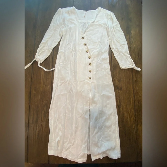 Free People Long Sleeve Cotton Gauzy Semi Sheer White Dress Maxi Size XS B14 - Picture 1 of 5